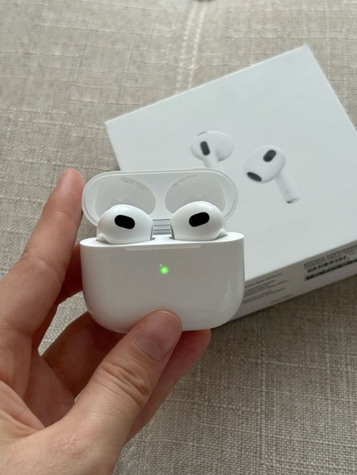 EarPods Pro 2 With ANC ( Free gift - Premium Lether Case + 4 in 1 braided Cable )